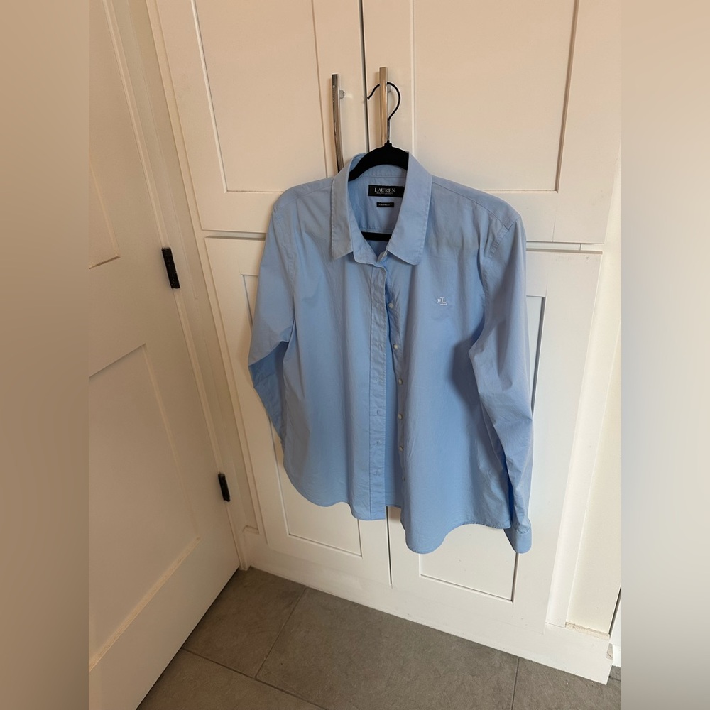 Lauren Ralph Lauren Non Iron Logo Shirt - Picture 2 of 2